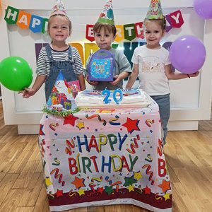 20 GODINA JEDNE VELIKE HAPPY KIDS PORODICE HK1 (8)