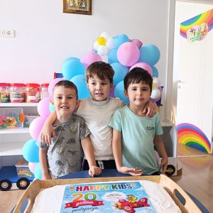 20 GODINA JEDNE VELIKE HAPPY KIDS PORODICE HK5 (39)