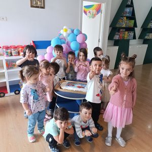 20 GODINA JEDNE VELIKE HAPPY KIDS PORODICE HK5 (42)