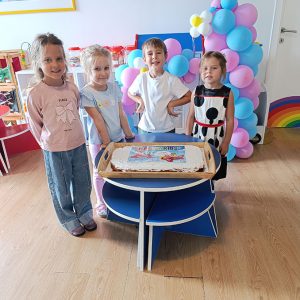 20 GODINA JEDNE VELIKE HAPPY KIDS PORODICE HK5 (48)
