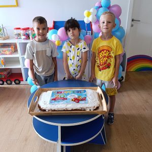 20 GODINA JEDNE VELIKE HAPPY KIDS PORODICE HK5 (51)