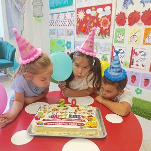 20 GODINA JEDNE VELIKE HAPPY KIDS PORODICE HK6 (11)
