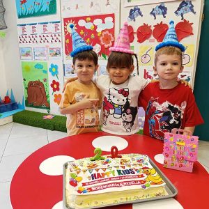 20 GODINA JEDNE VELIKE HAPPY KIDS PORODICE HK6 (16)