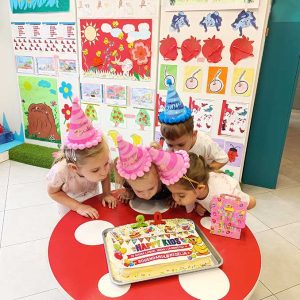 20 GODINA JEDNE VELIKE HAPPY KIDS PORODICE HK6 (20)