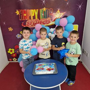 20 GODINA JEDNE VELIKE HAPPY KIDS PORODICE HK7 (11)