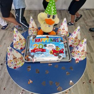 20 GODINA JEDNE VELIKE HAPPY KIDS PORODICE HK7 (21)