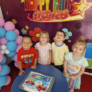 20 GODINA JEDNE VELIKE HAPPY KIDS PORODICE HK7 (6)