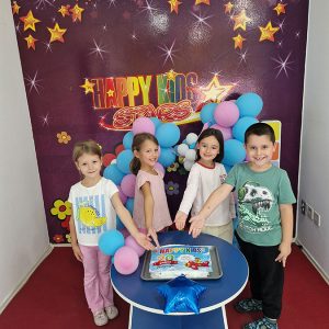 20 GODINA JEDNE VELIKE HAPPY KIDS PORODICE HK7 (9)
