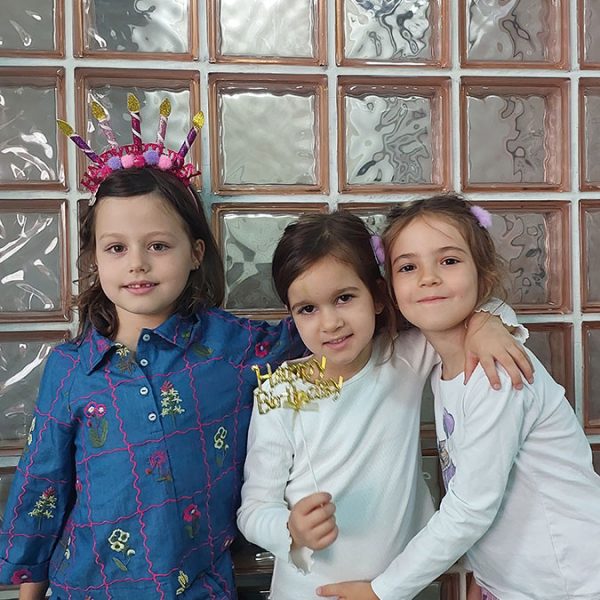 20 GODINA JEDNE VELIKE HAPPY KIDS PORODICE HK9 (1)