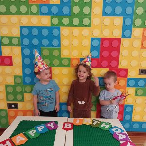 20 GODINA JEDNE VELIKE HAPPY KIDS PORODICE HK9 (13)