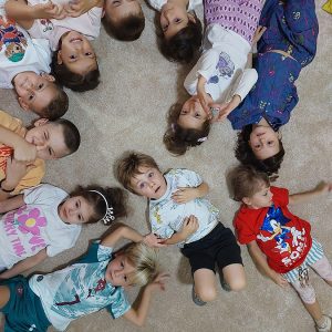 20 GODINA JEDNE VELIKE HAPPY KIDS PORODICE HK9 (7)