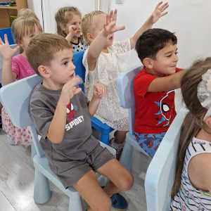ČASOVI ENGLESKOG JEZIKA HK7 (11)