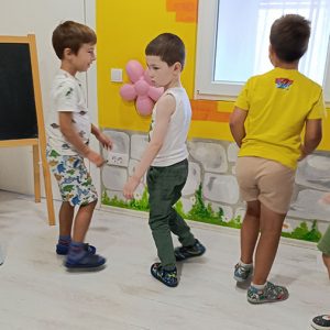 ČASOVI ENGLESKOG JEZIKA HK7 (42)