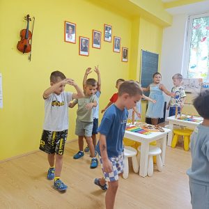 MUZIČKO RASTILIŠTE HK5 (6)