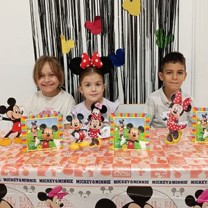 NOĆNA AVANTURA SA MICKEY AND MINNIE HK1 (7)