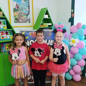 NOĆNA AVANTURA SA MICKEY AND MINNIE HK4 (23)
