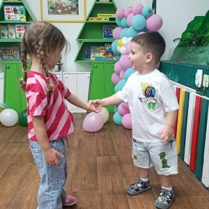 NOĆNA AVANTURA SA MICKEY AND MINNIE HK4 (3)