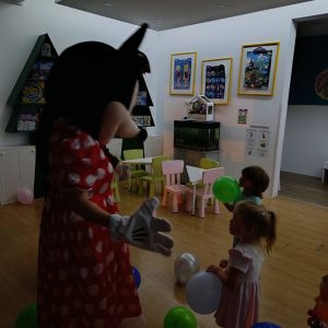 NOĆNA AVANTURA SA MICKEY AND MINNIE HK5 (17)