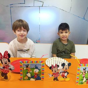 NOĆNA AVANTURA SA MICKEY AND MINNIE HK6 (12)