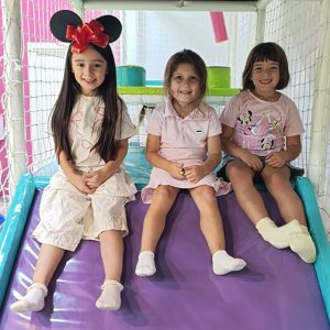NOĆNA AVANTURA SA MICKEY AND MINNIE HK7 (15)