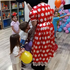 NOĆNA AVANTURA SA MICKEY AND MINNIE HK7 (21)