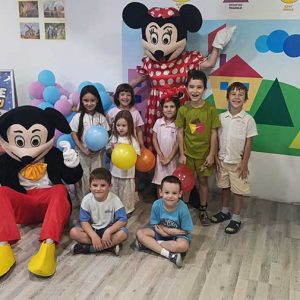 NOĆNA AVANTURA SA MICKEY AND MINNIE HK7 (25)