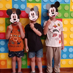 NOĆNA AVANTURA SA MICKEY AND MINNIE HK9 (18)