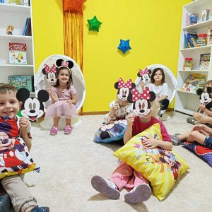 NOĆNA AVANTURA SA MICKEY AND MINNIE HK9 (20)